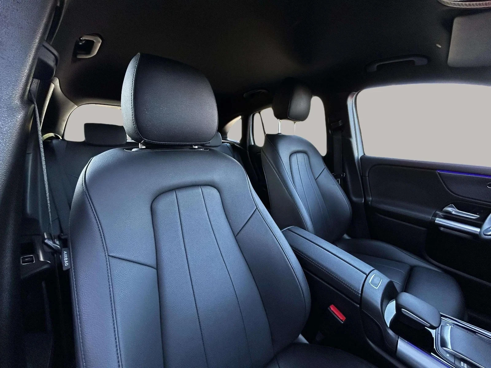 Mercedes-Benz-EQA-image-17