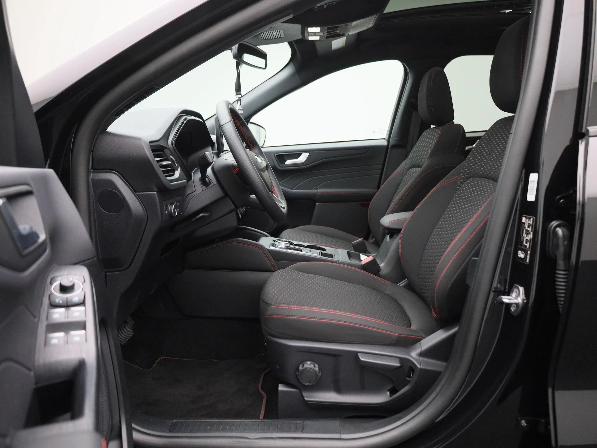 Ford-Kuga-image-10