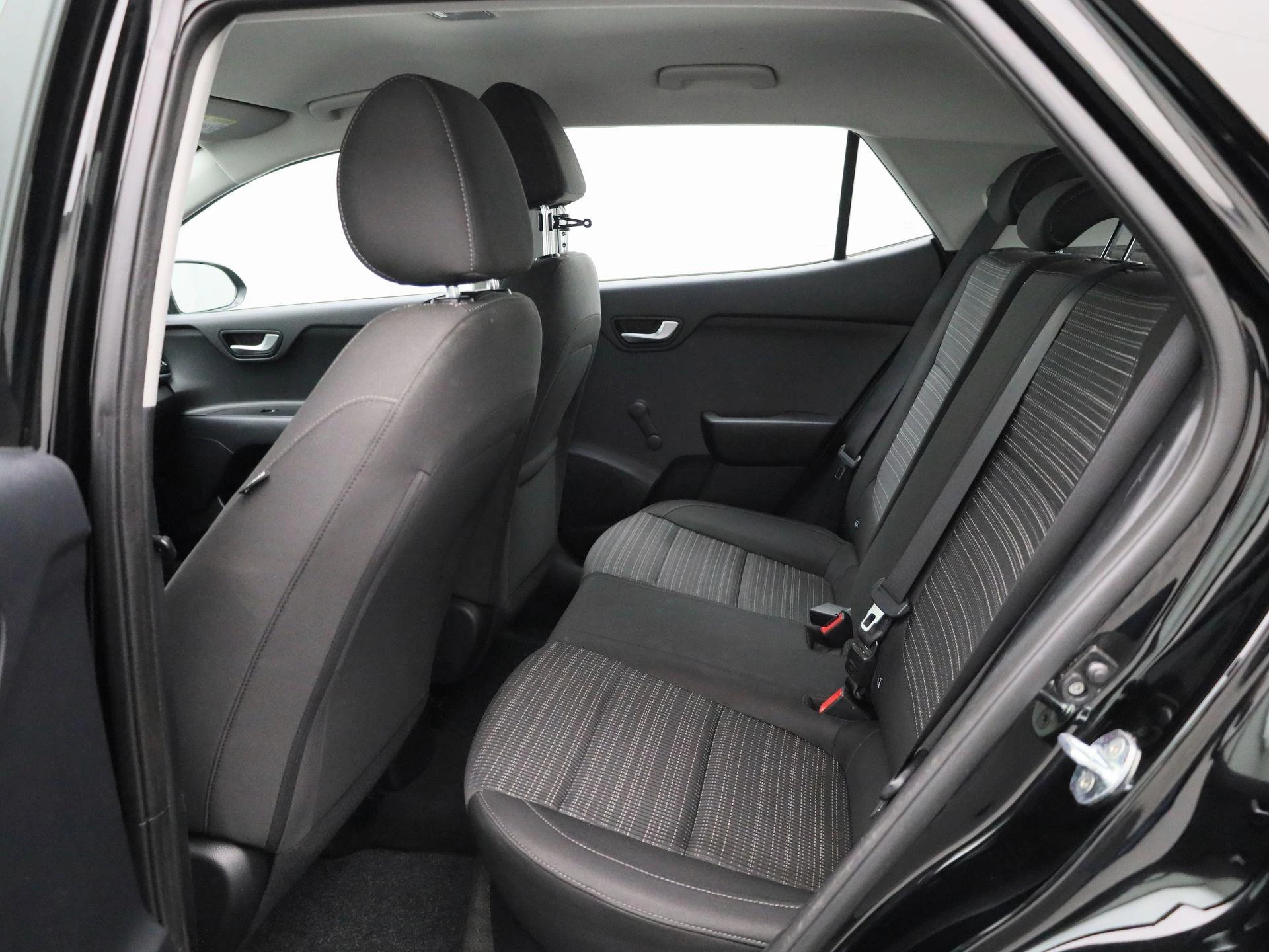 Kia-Stonic-image-10