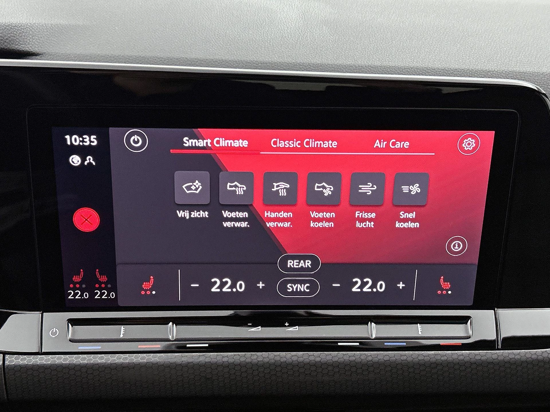 Volkswagen-Golf-image-7