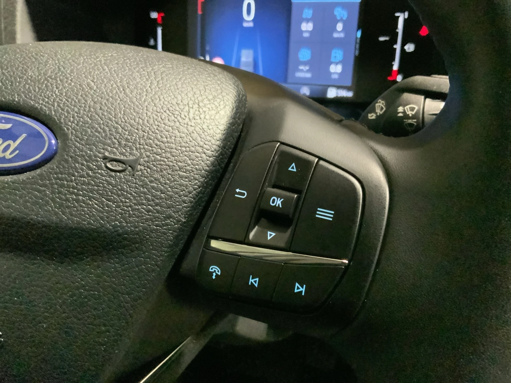 Ford-Transit-image-16