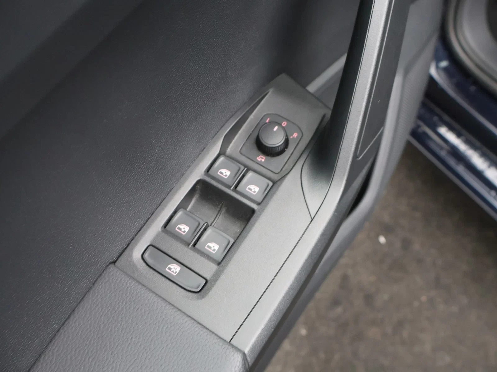 SEAT Ibiza 5P/D New Ibiza Move+ 1.0TSI 95PK *CAMERA*PDC*CRUISE CONTROL*NAVI*APP-CONNECT*...*