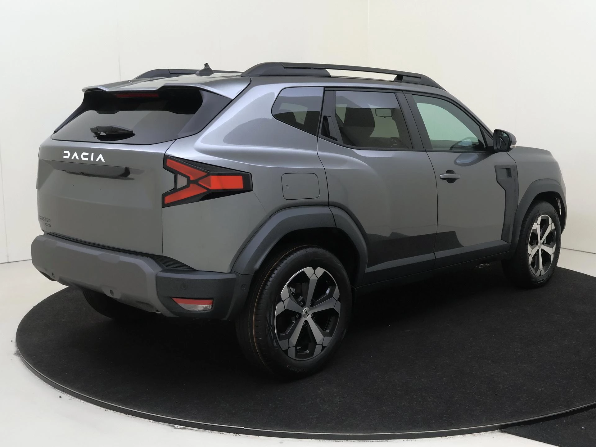 Dacia-Duster-image-3