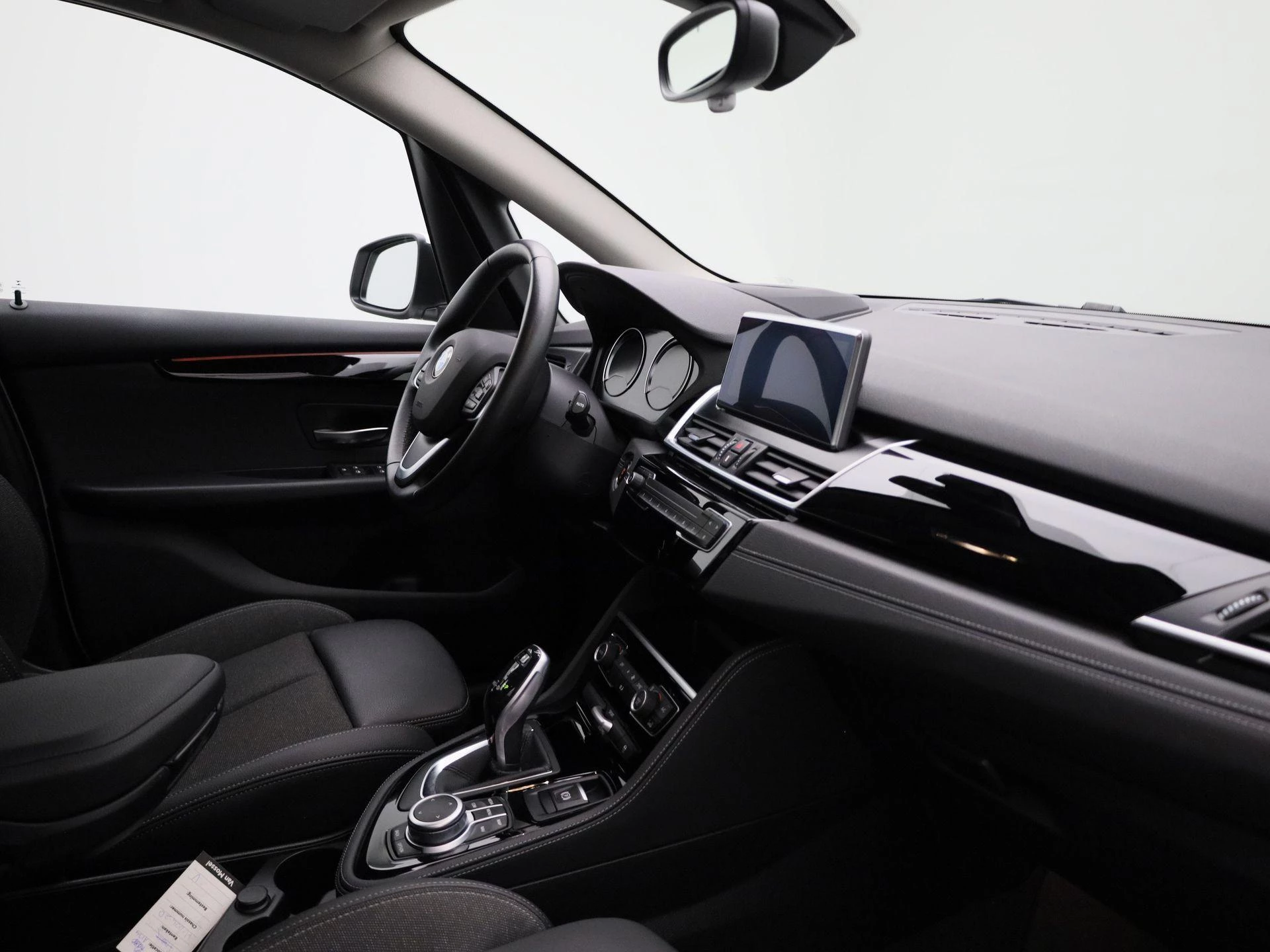 BMW-2 Serie-image-34