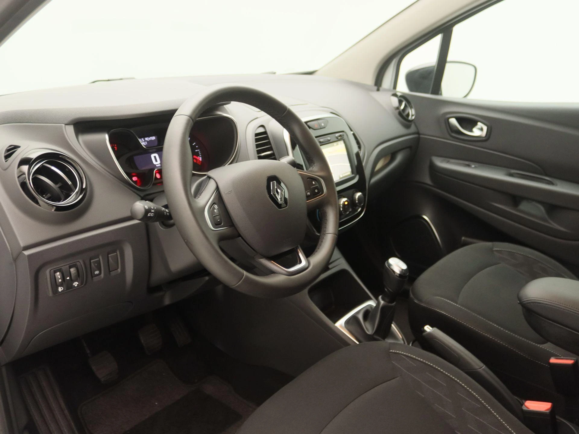 Renault-Captur-image-20