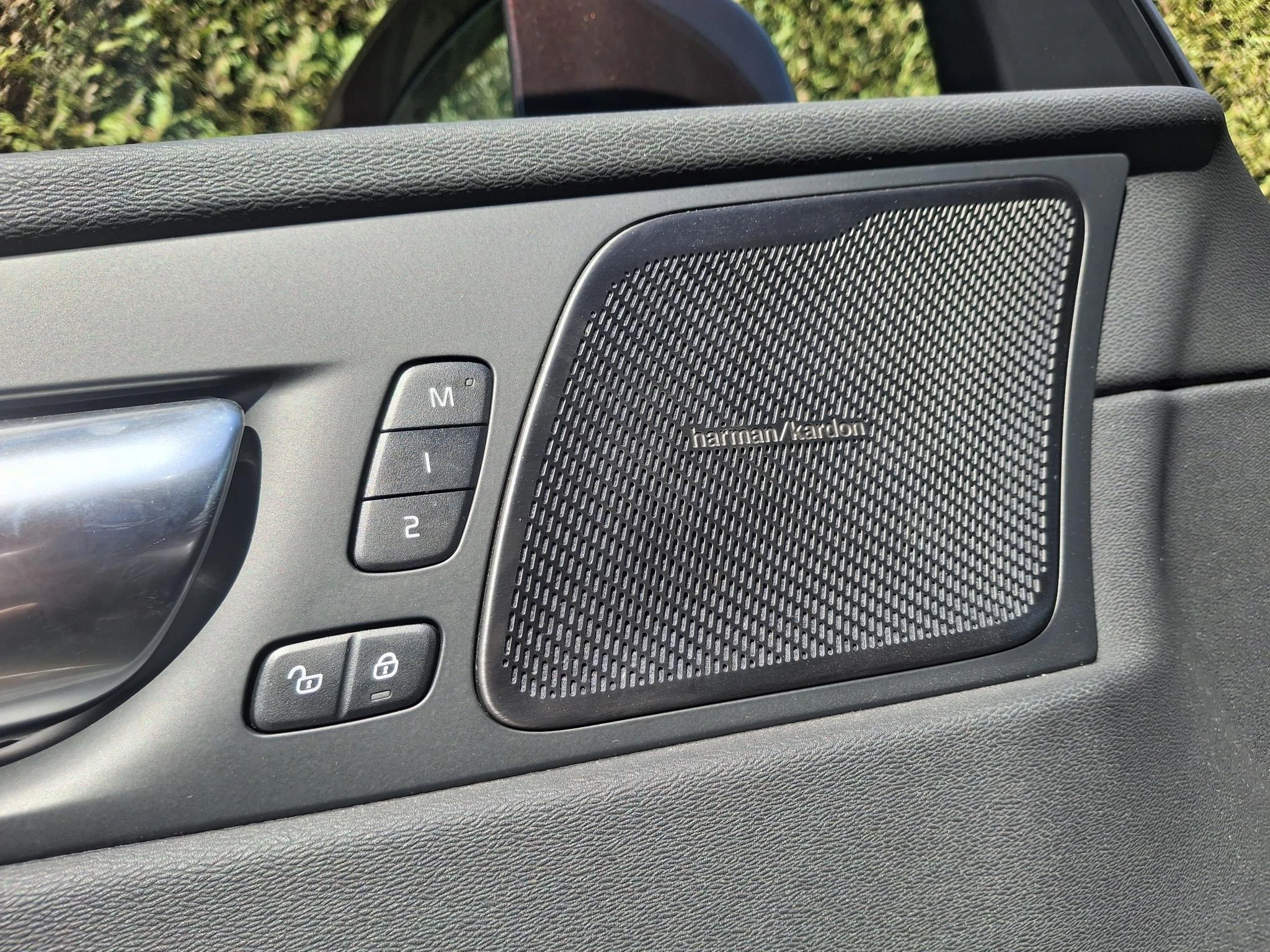 Volvo-XC60-image-5
