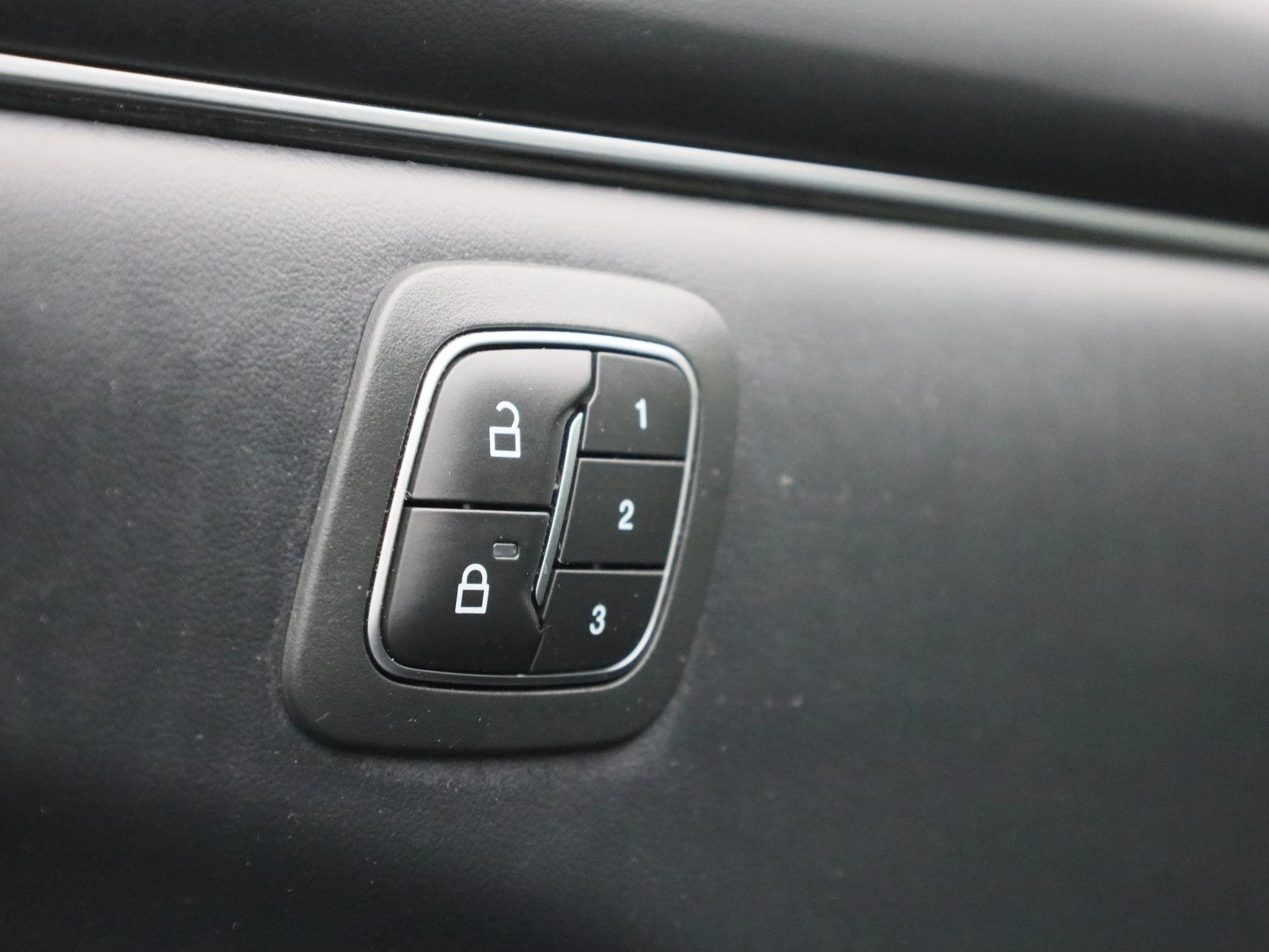 Ford-Mustang Mach-E-image-32