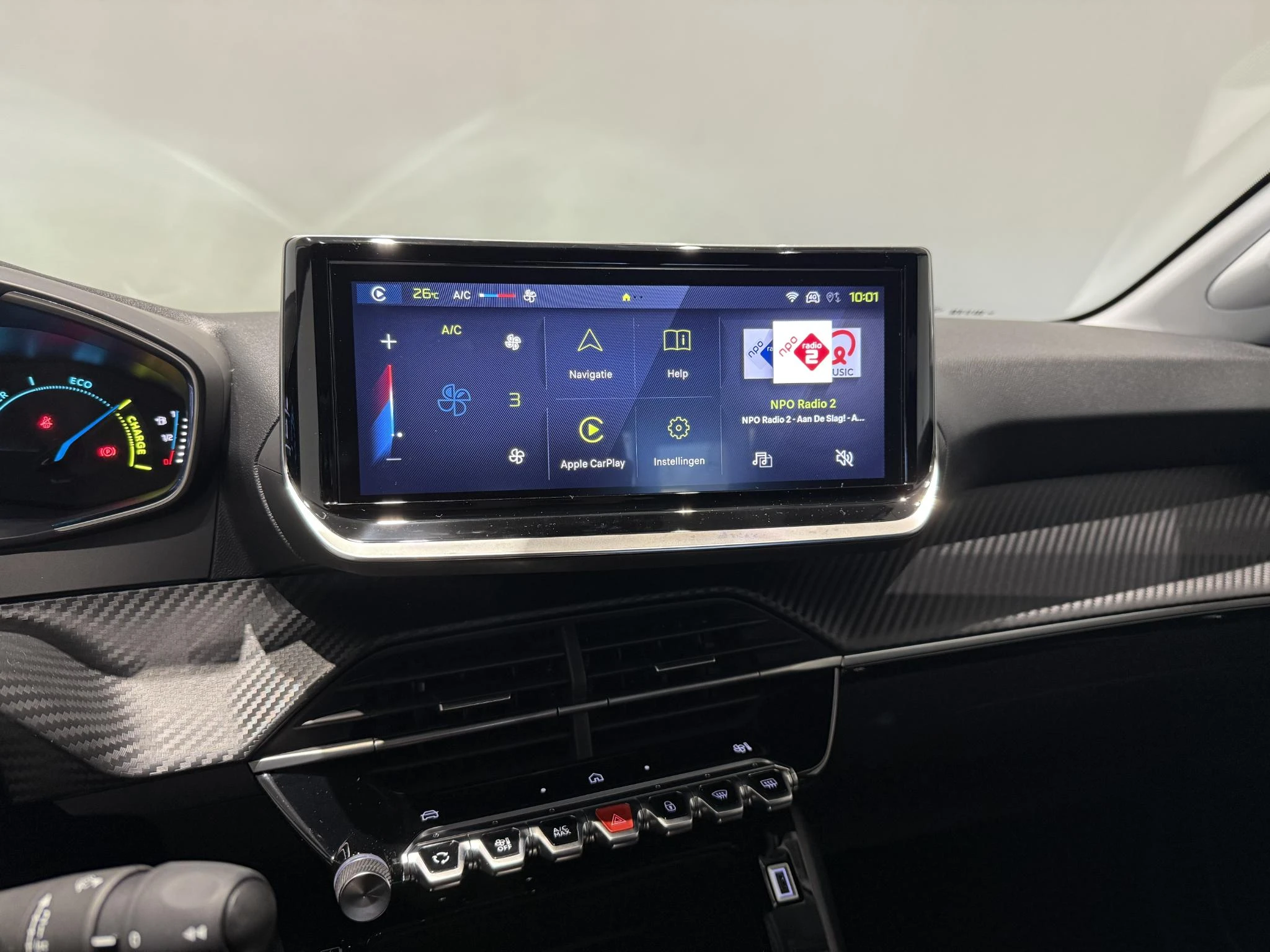 Peugeot 208 1.2 Hybrid 110 e-DCS6 Business