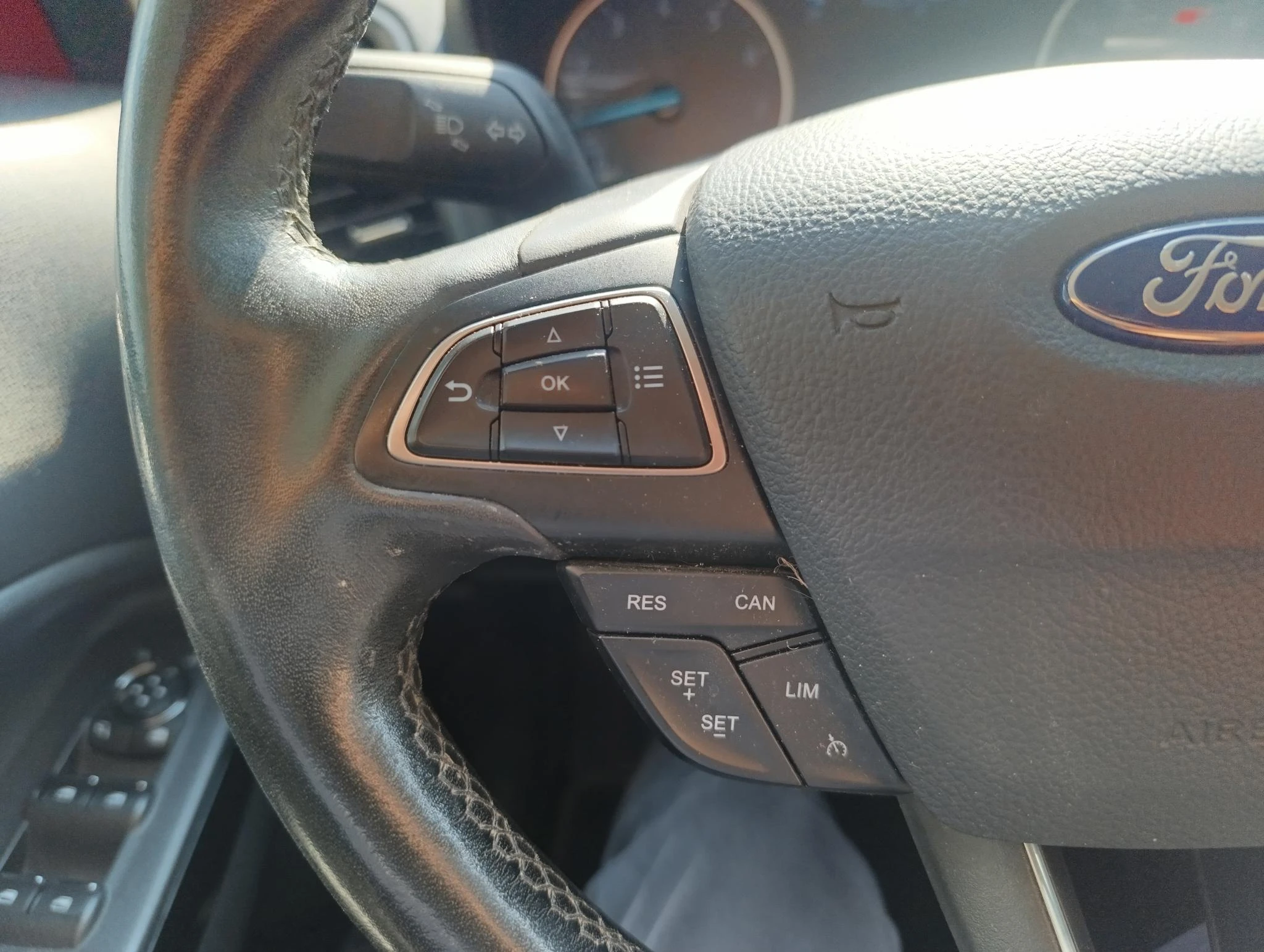 Ford-EcoSport-image-19