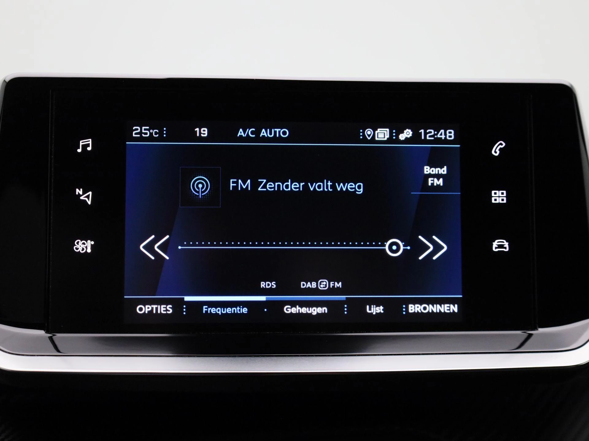 Peugeot 2008 1.2 Puretech 96kW S&S Allure Pack