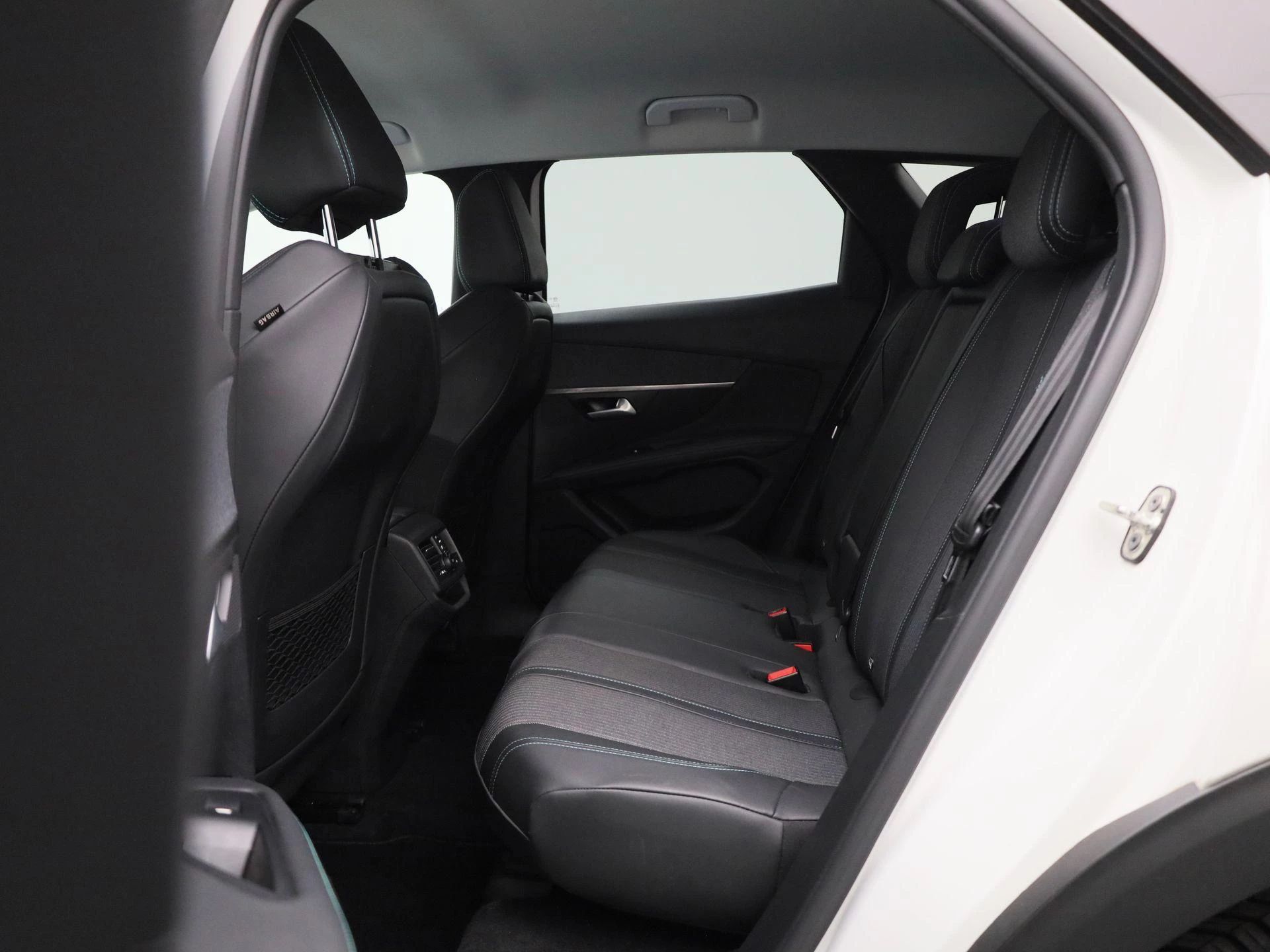 Peugeot-3008-image-11