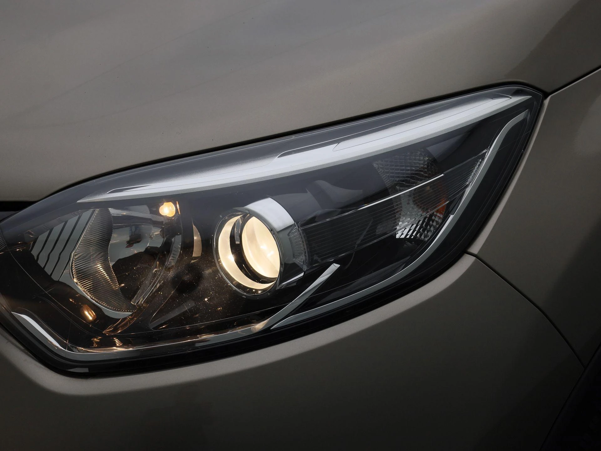 Renault-Captur-image-12