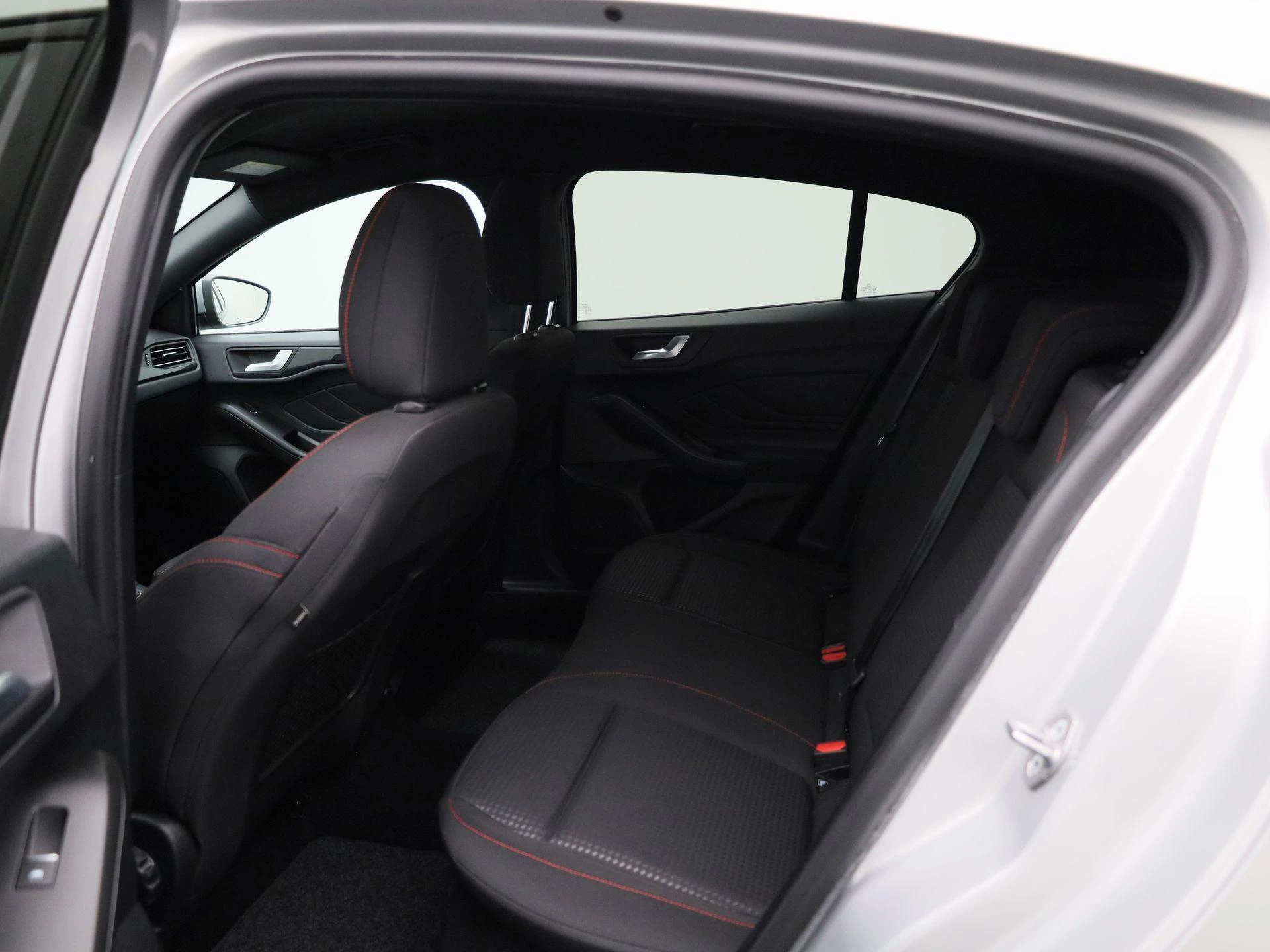 Ford Focus 1.0 EcoBoost ST Line Business