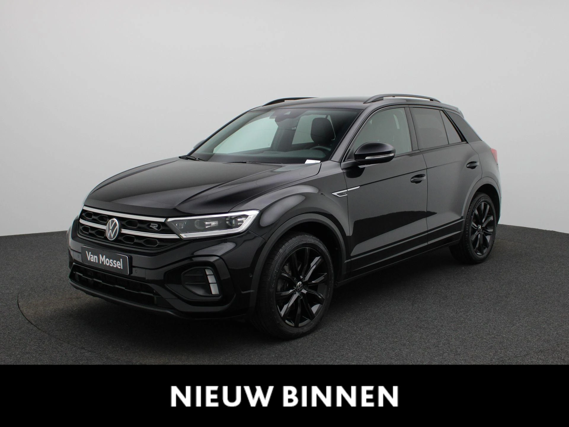 Volkswagen-T-Roc-image-0