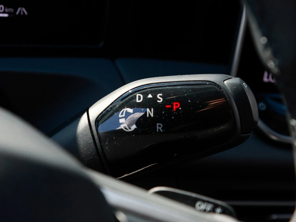 Volkswagen-Tiguan-image-14