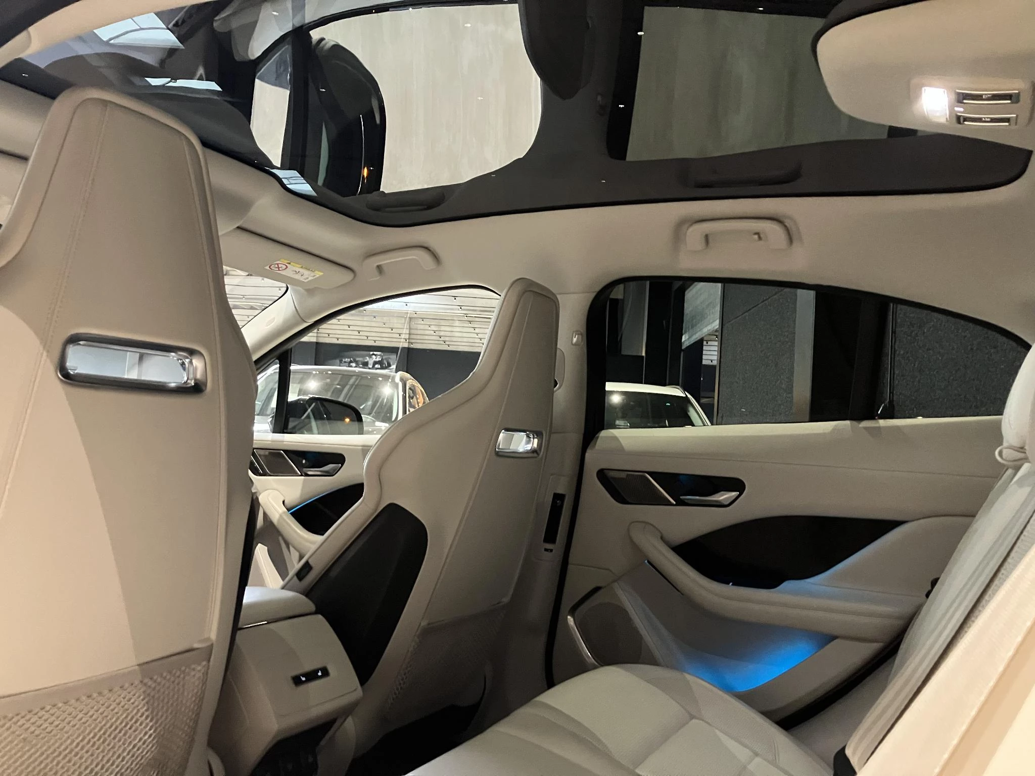 Jaguar-I-PACE-image-20