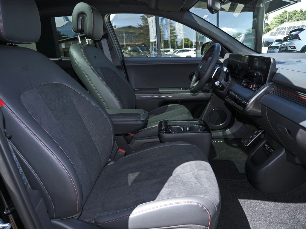 Hyundai-IONIQ 5-image-10