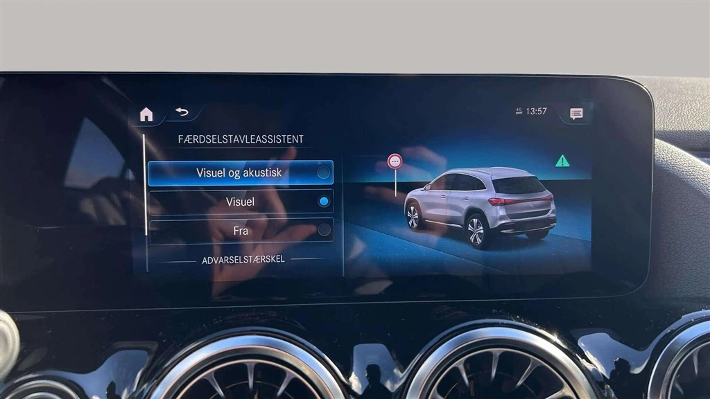 Mercedes-Benz-EQA-image-19