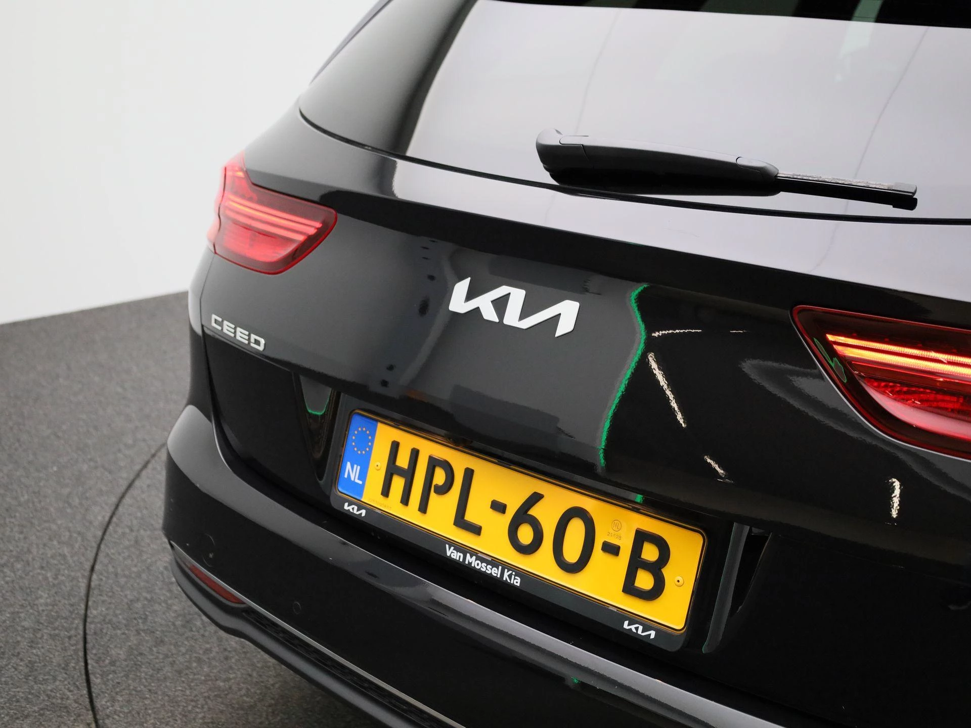 Kia-Ceed Sportswagon-image-38