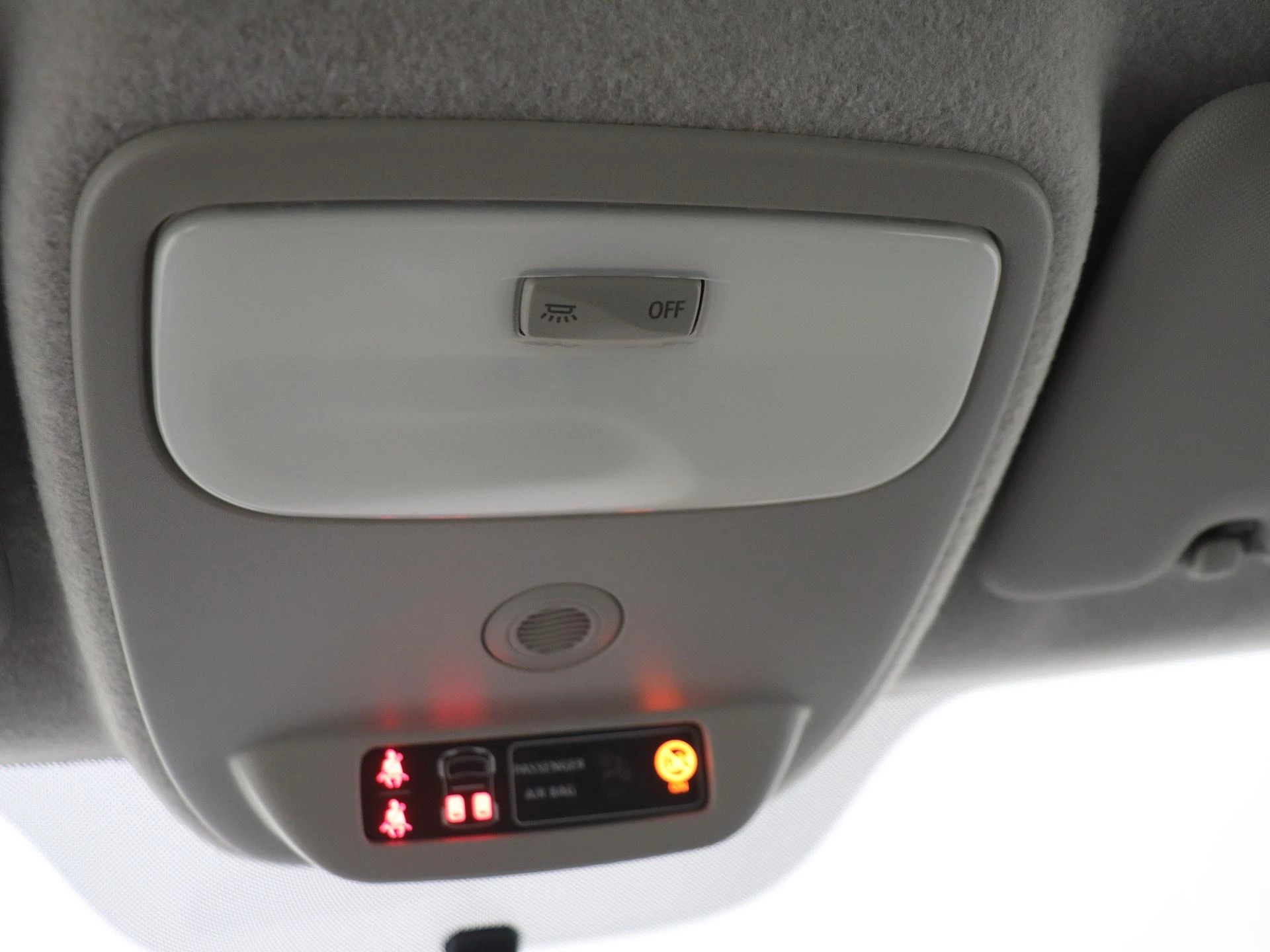 Renault-Twingo-image-19