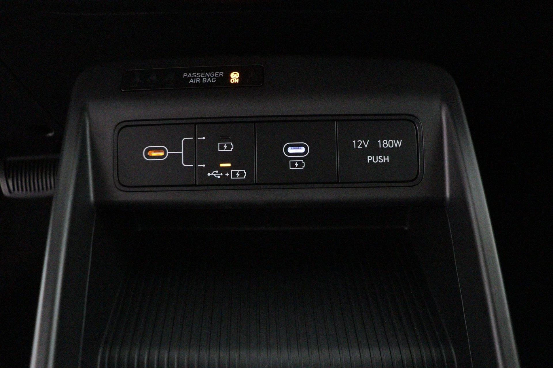 Hyundai-Kona-image-57