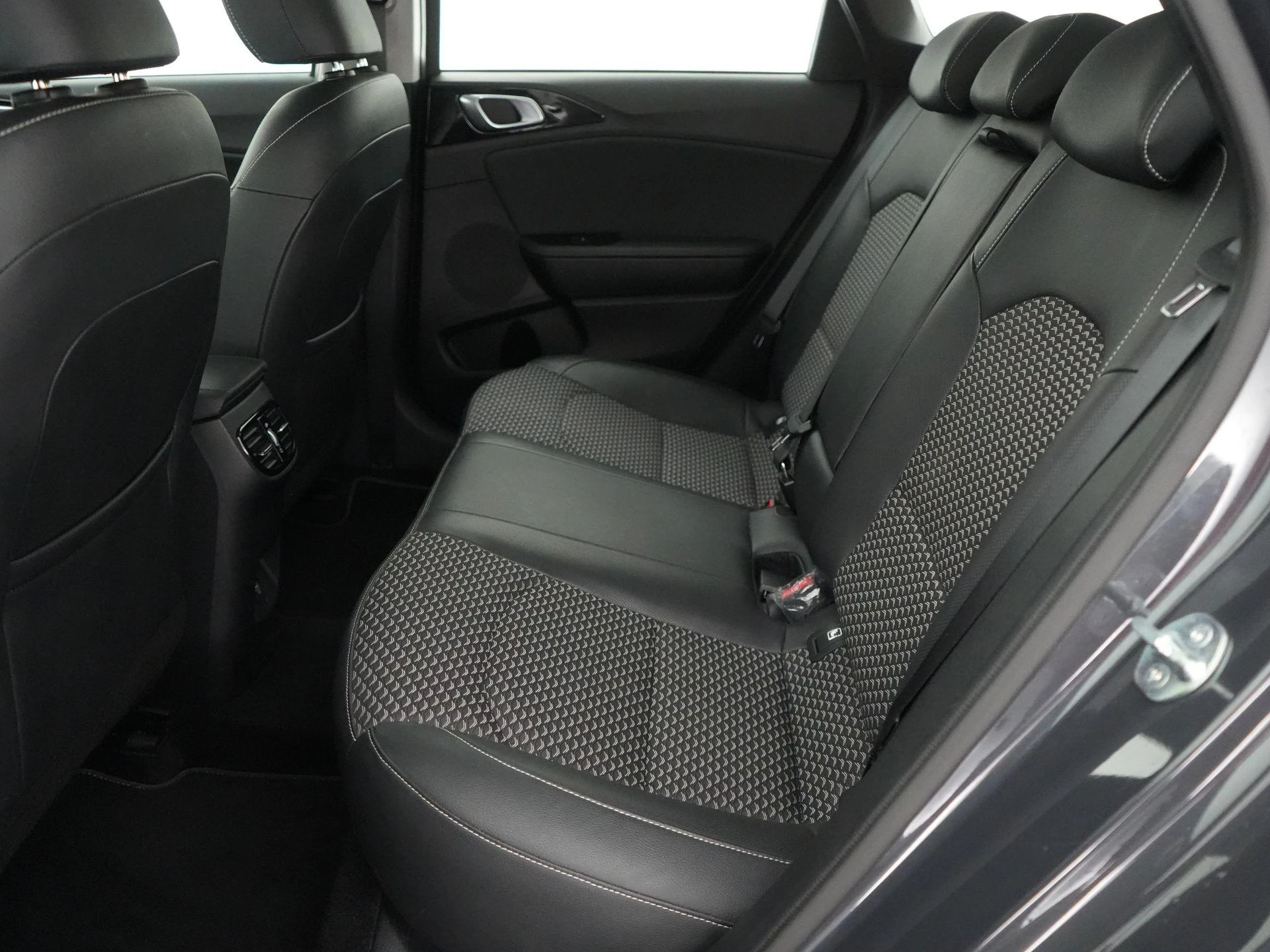 Kia-cee'd-image-10