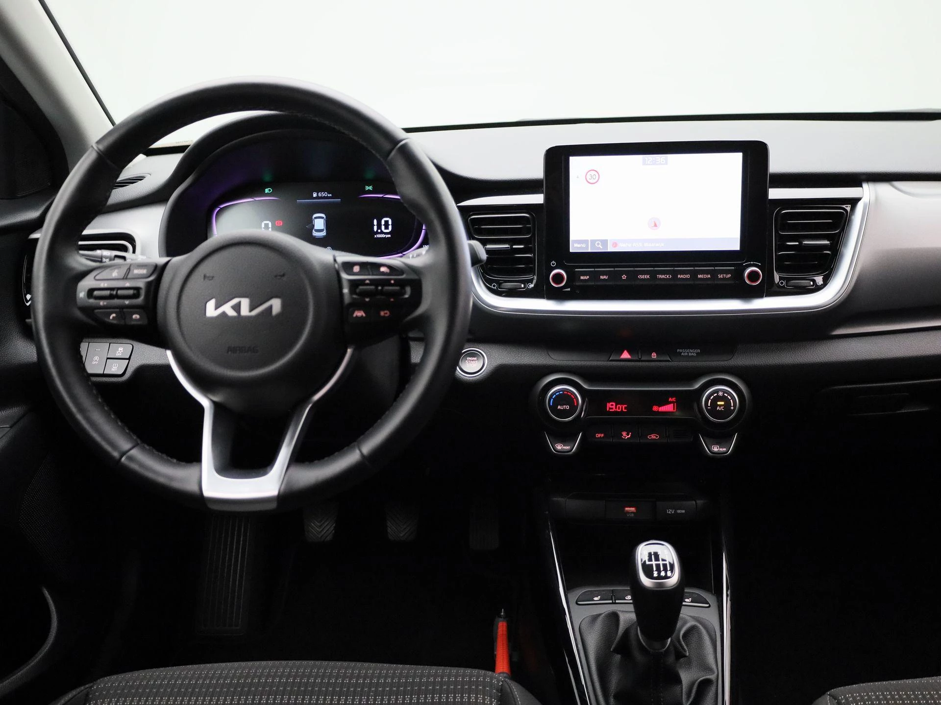 Kia-Stonic-image-6
