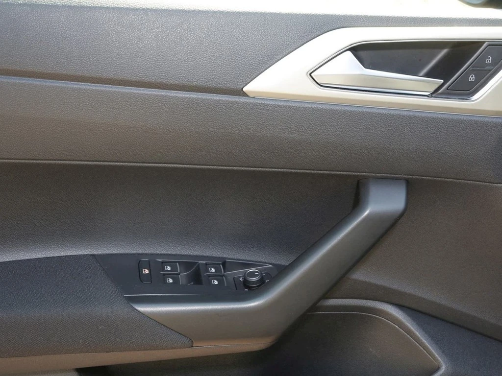 Volkswagen-Taigo-image-15