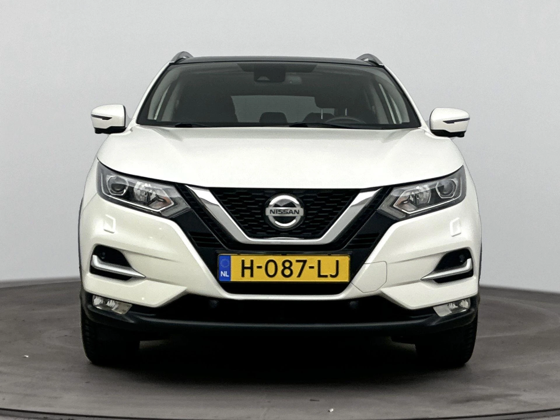 Nissan-QASHQAI-image-4