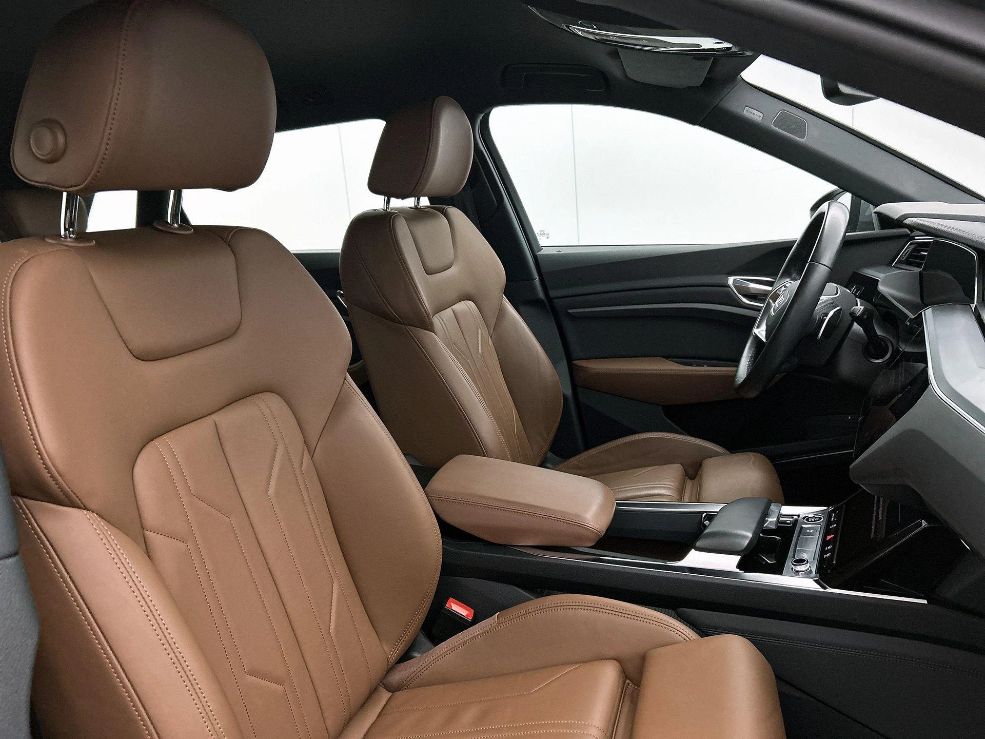 Audi-e-tron-image-17