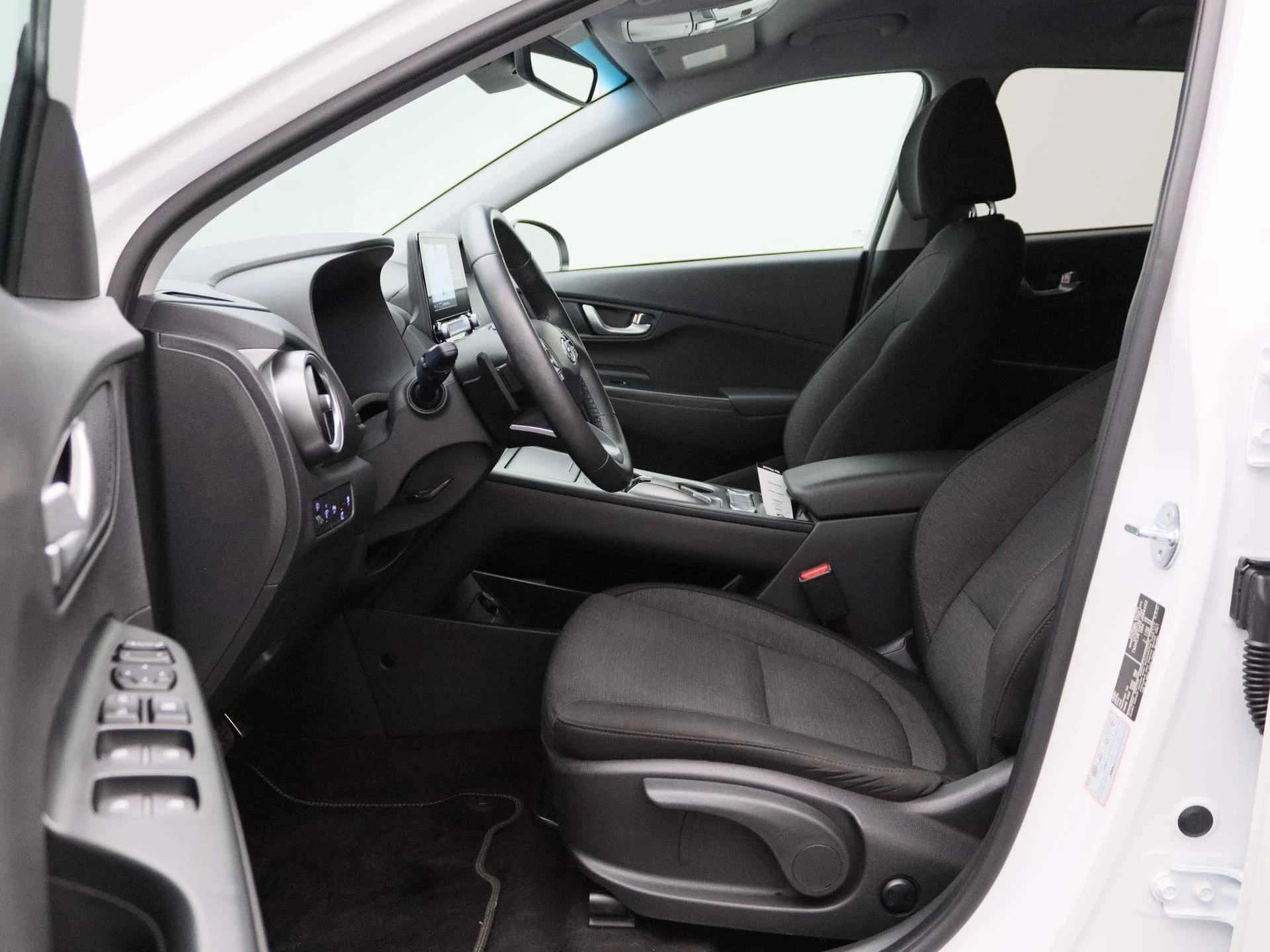 Hyundai-Kona-image-10