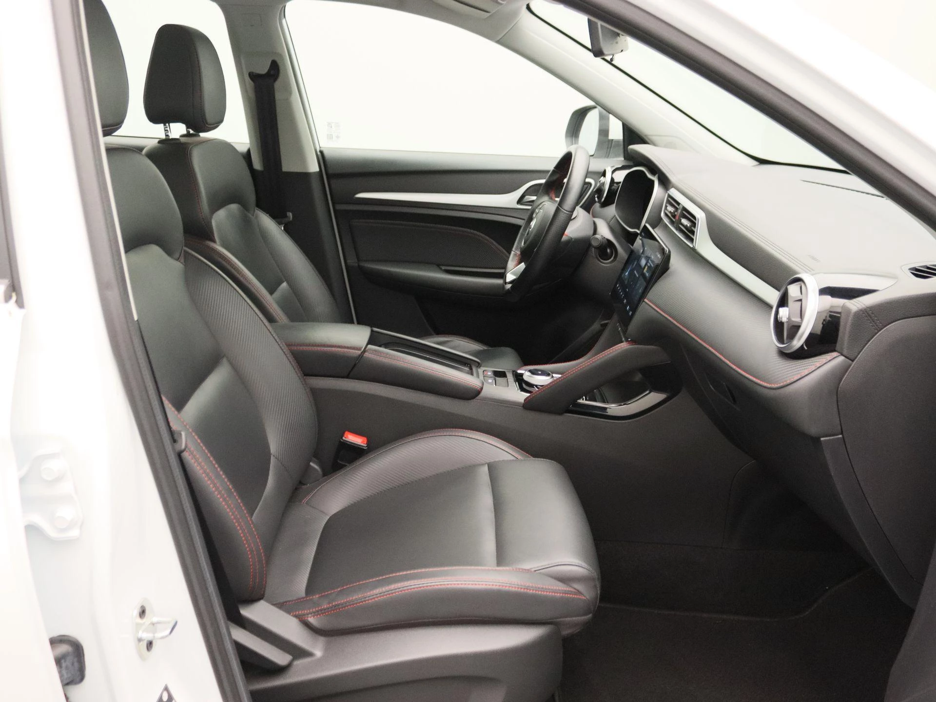 MG-ZS EV-image-22
