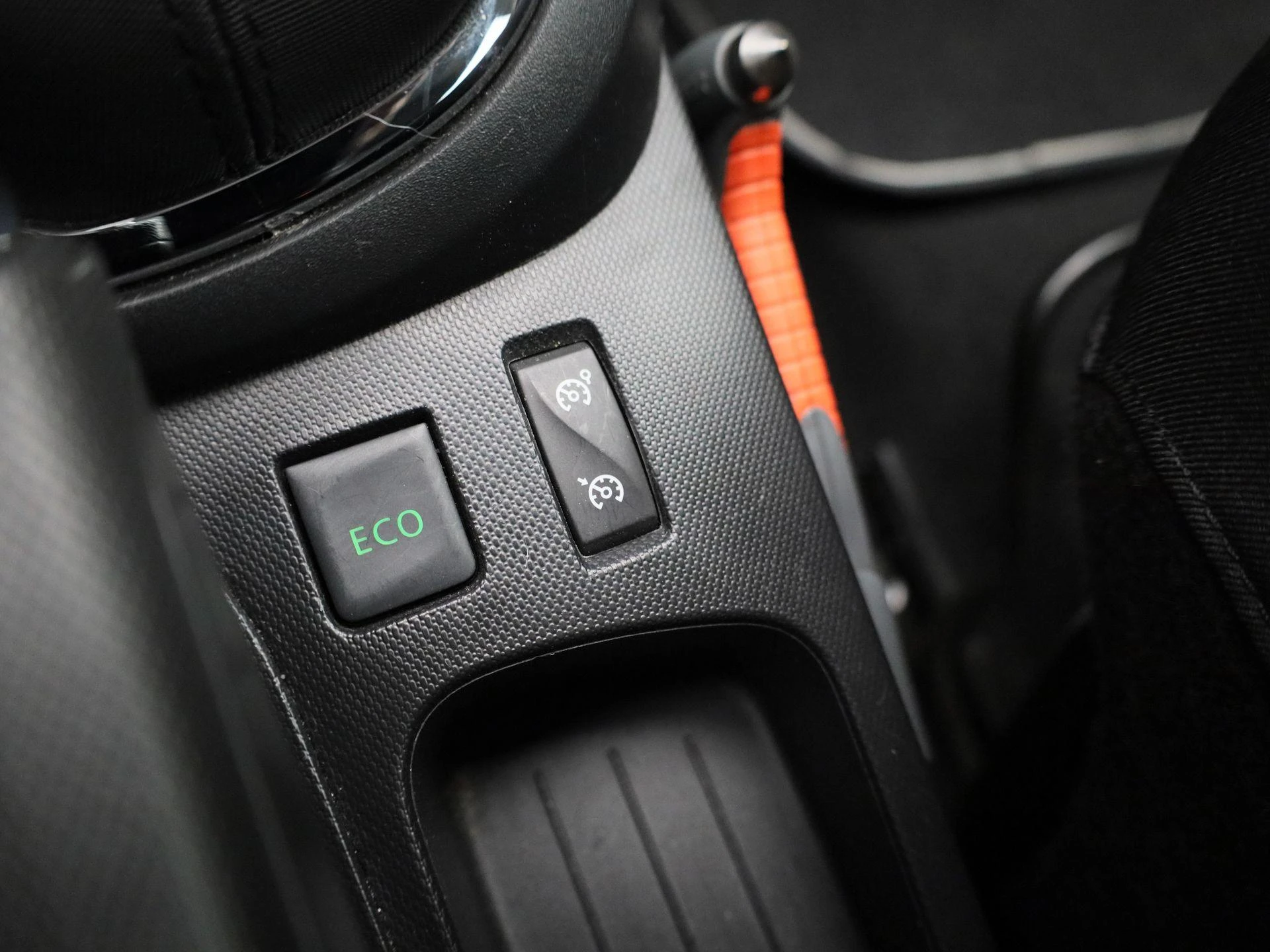 Renault-Captur-image-26