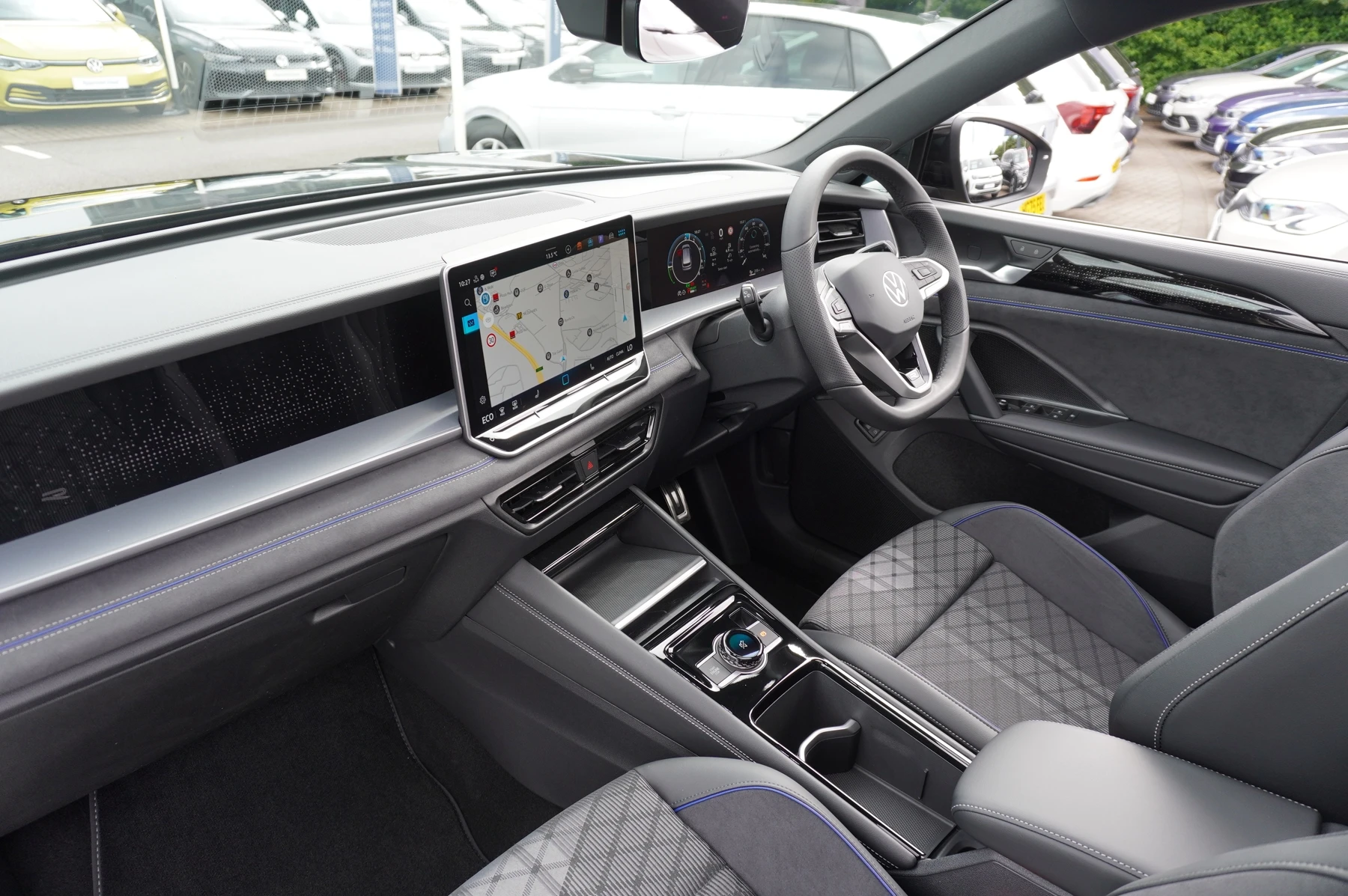 Volkswagen-Tayron-image-1
