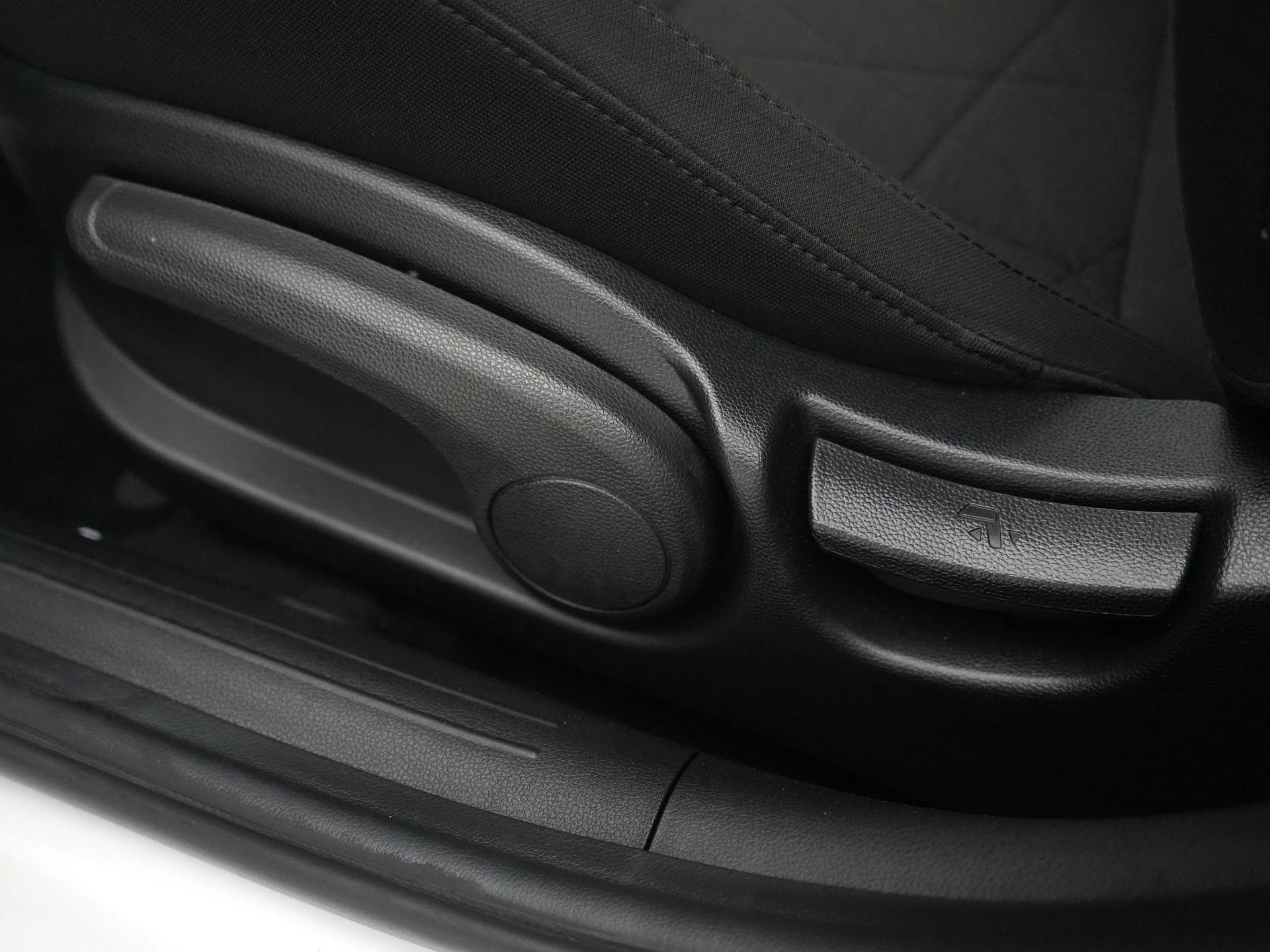 Hyundai-Bayon-image-25