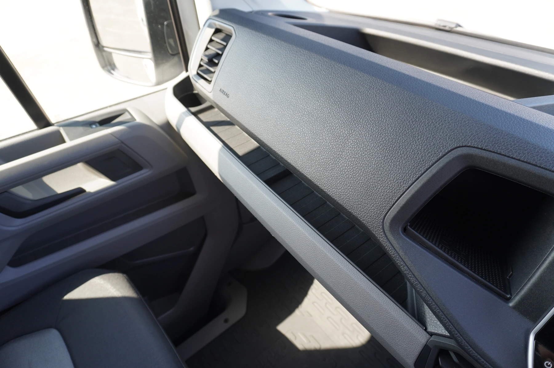Volkswagen-Crafter-image-50