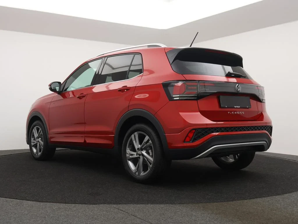 Volkswagen-T-Cross-image-7