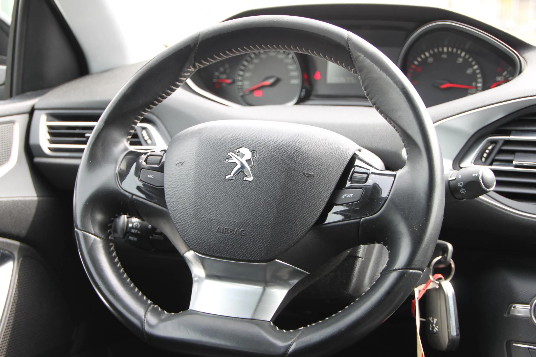 Peugeot 308 1.2 PureTech 110 S&S Active