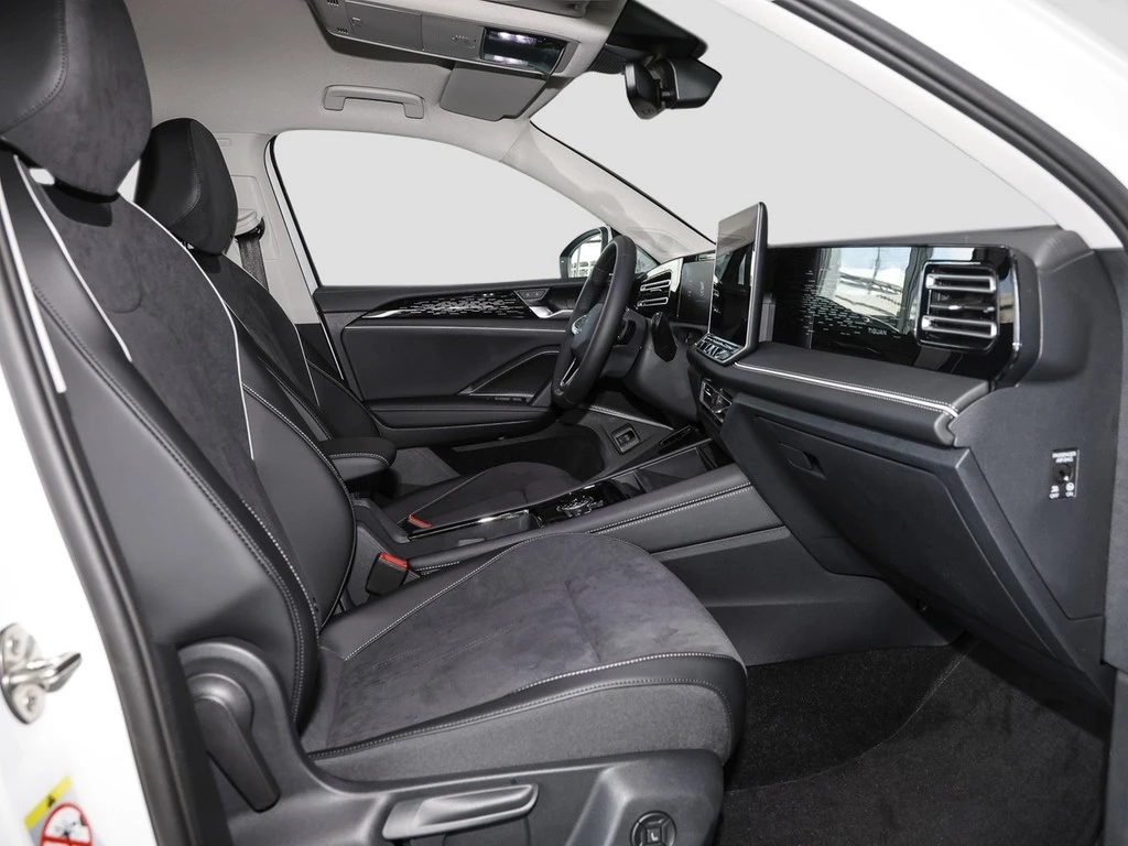 Volkswagen-Tiguan-image-4