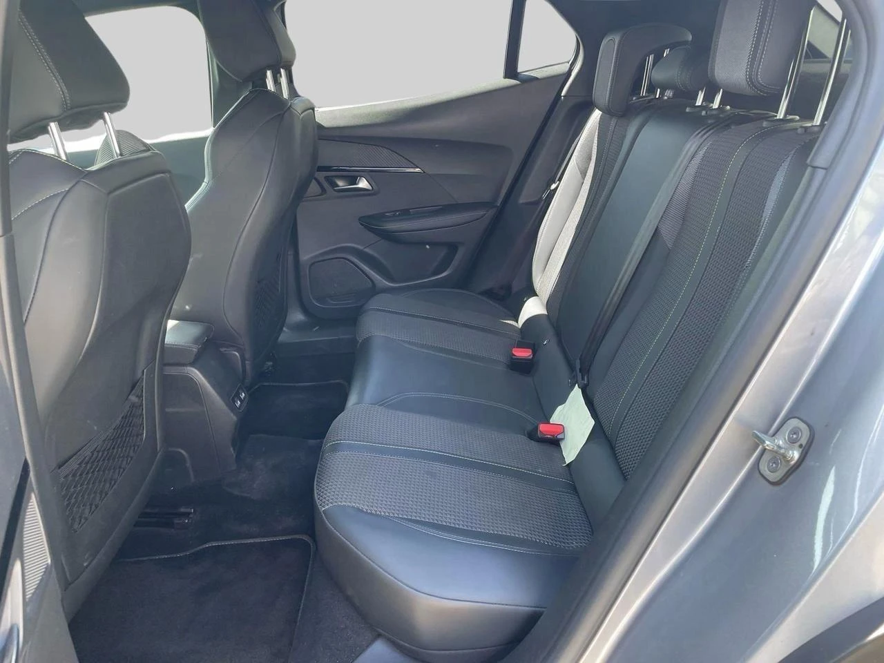 Peugeot 2008 1.5 BlueHDi 96kW S&S EAT8 GT