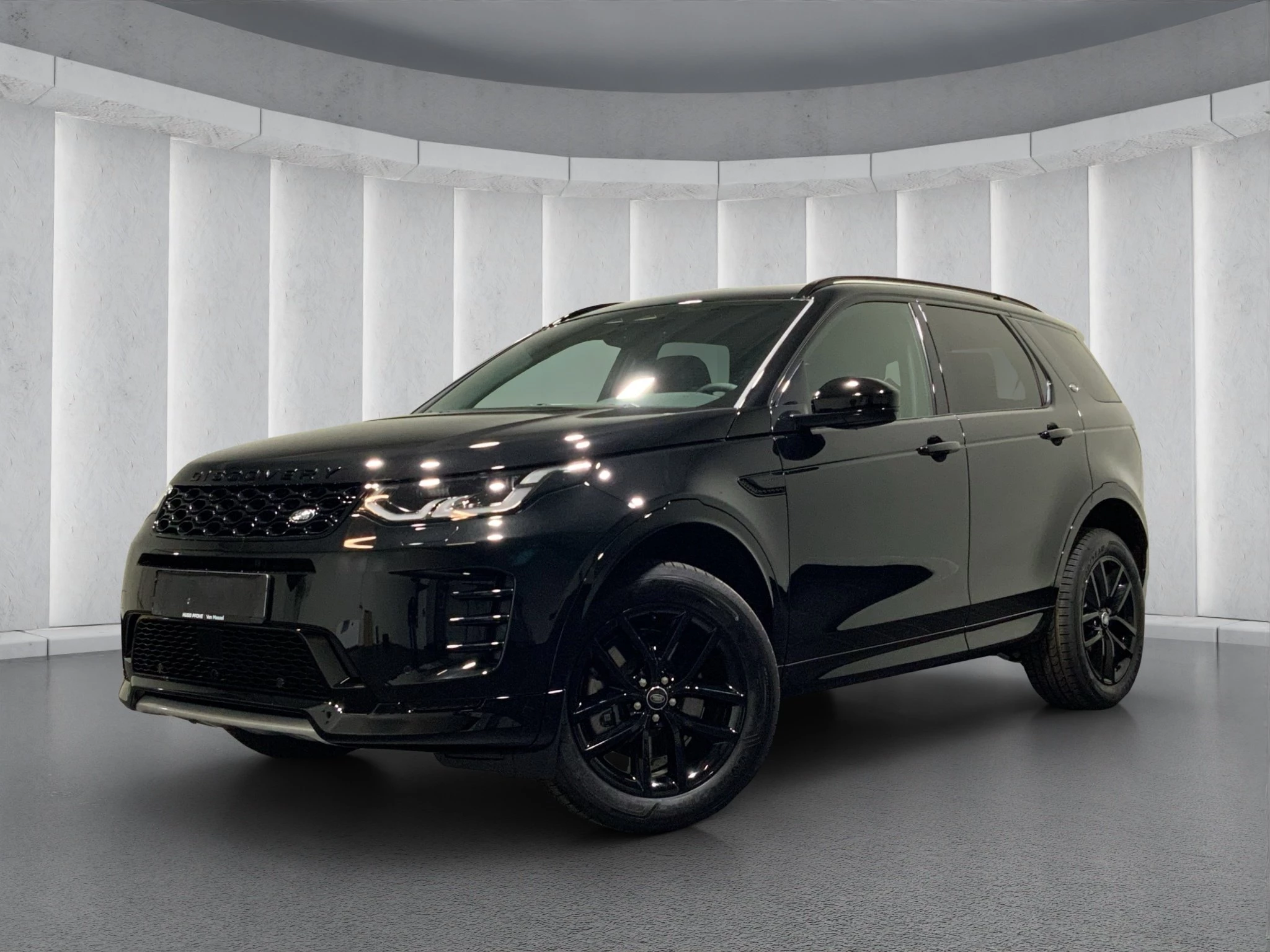Land Rover-Discovery Sport-image-0