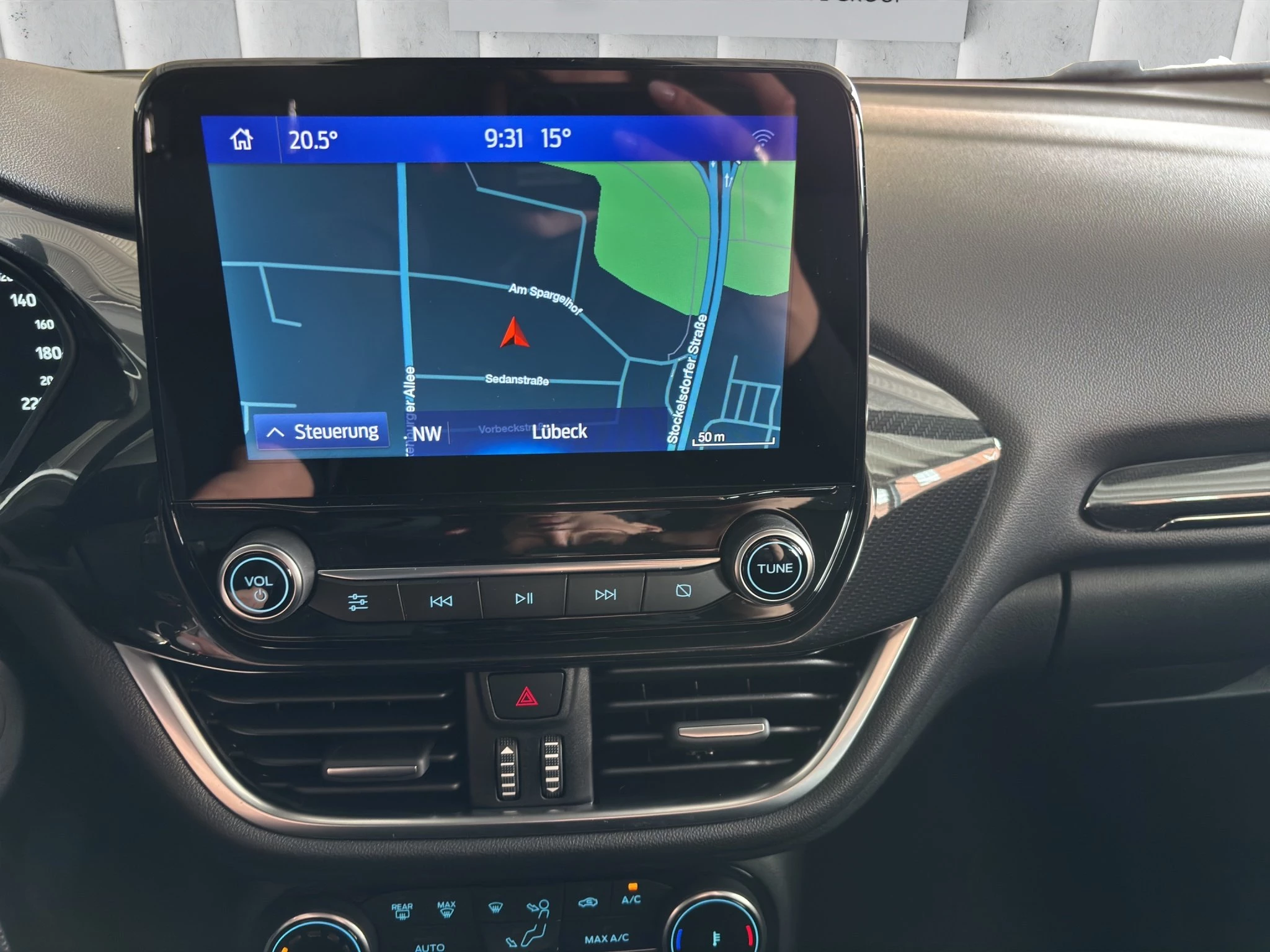 Ford Puma Titanium 1.0 EB MHEV LED | AHK | GJR | RFK | SHZ | PDC | Navi | BT