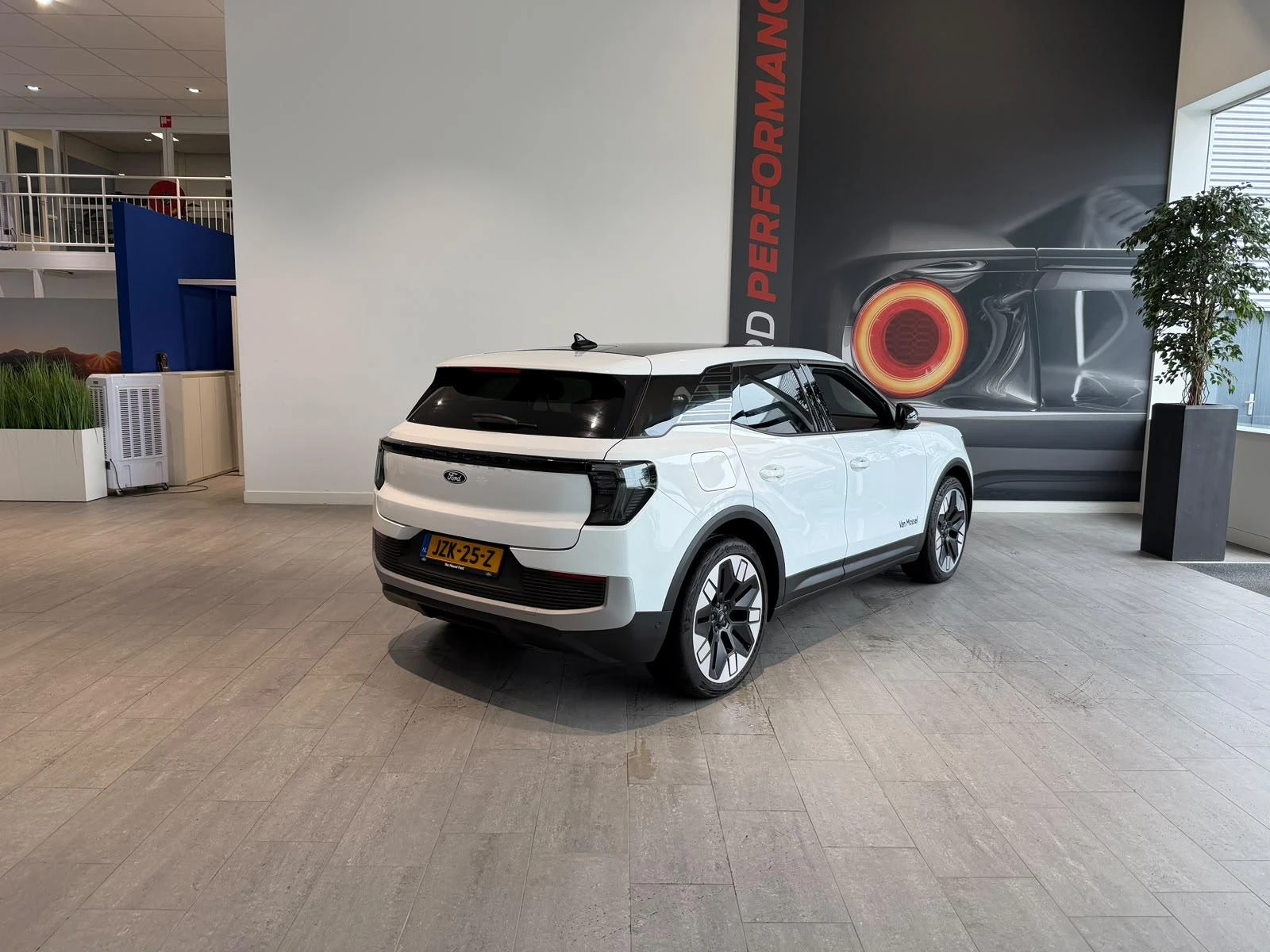 Ford-Explorer-image-5