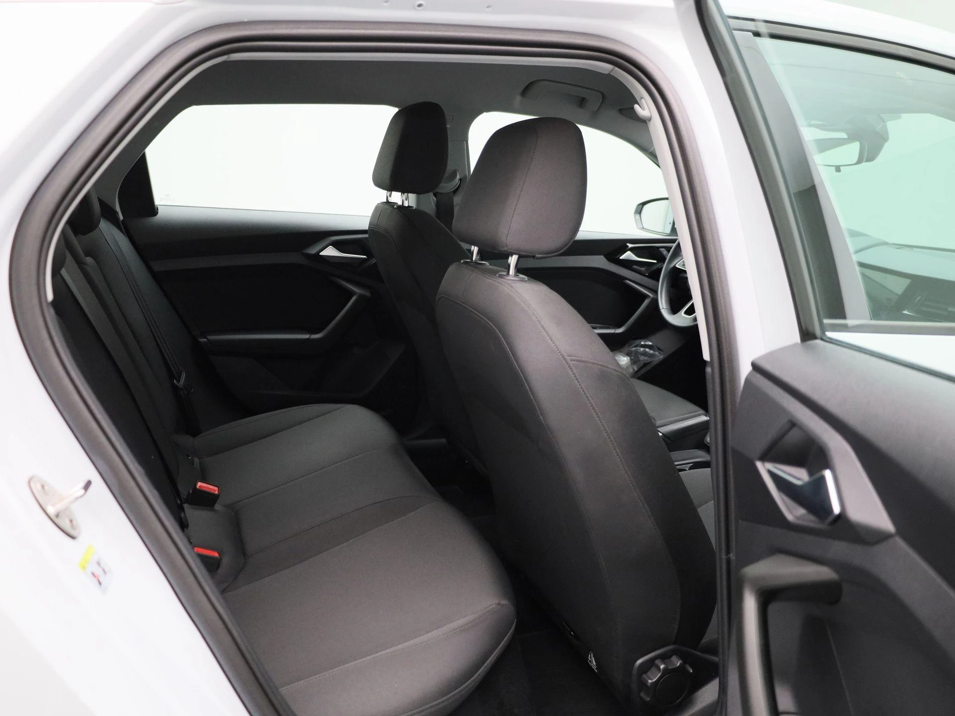 Audi-A1 Sportback-image-34