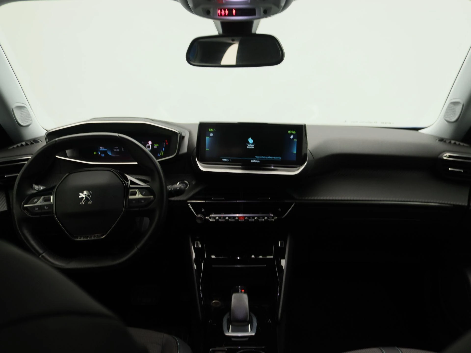 Peugeot e-2008 EV Allure Pack 50 kWh
