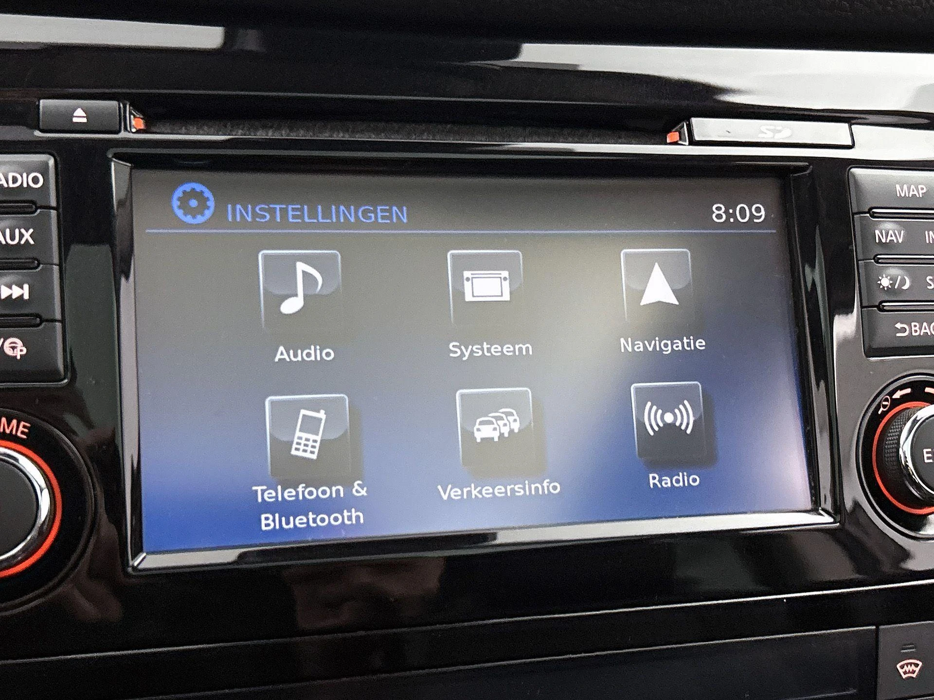Nissan-QASHQAI-image-13