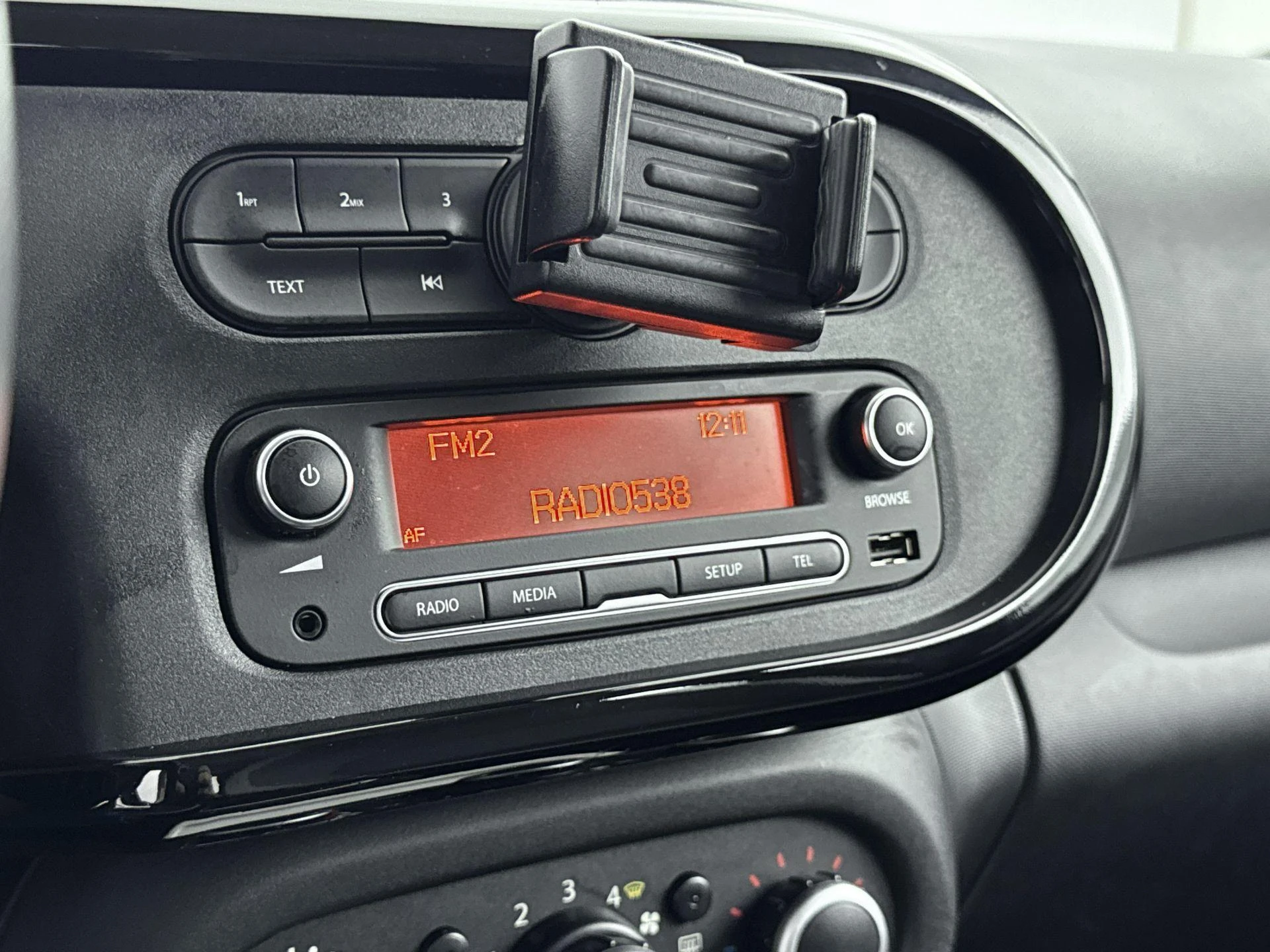 Renault-Twingo-image-5