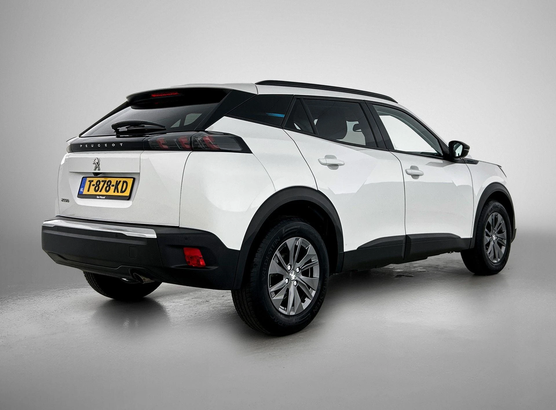 Peugeot-2008-image-3