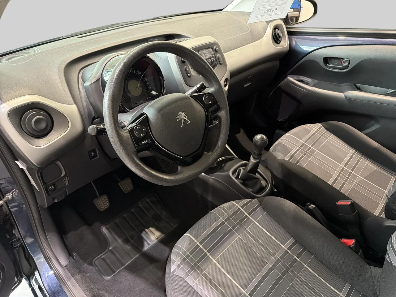 Peugeot-108-image-8