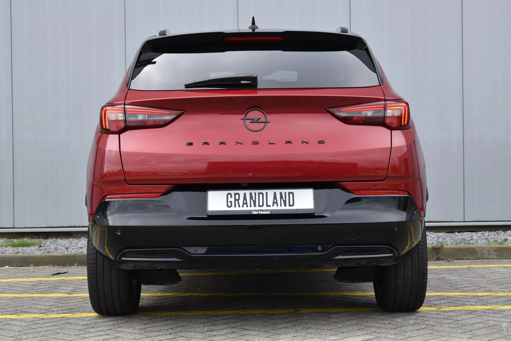 Opel-Grandland-image-4